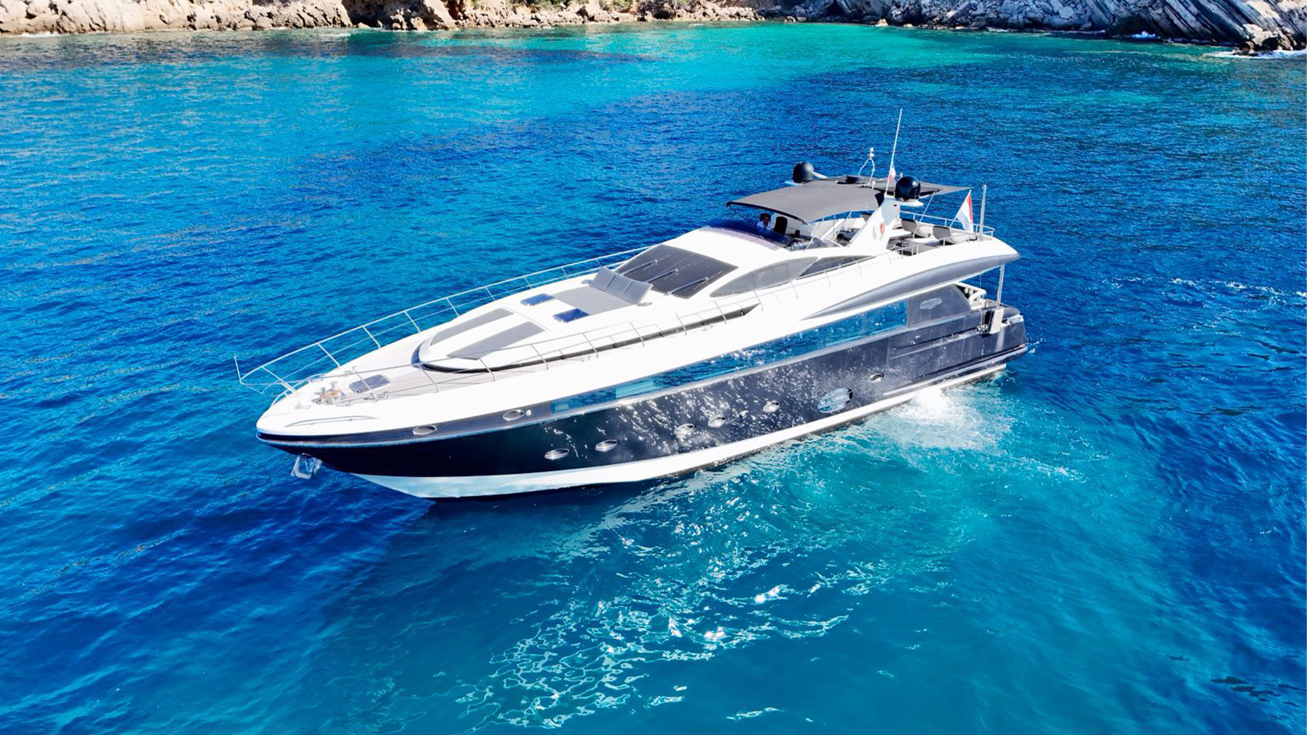 Location yacht